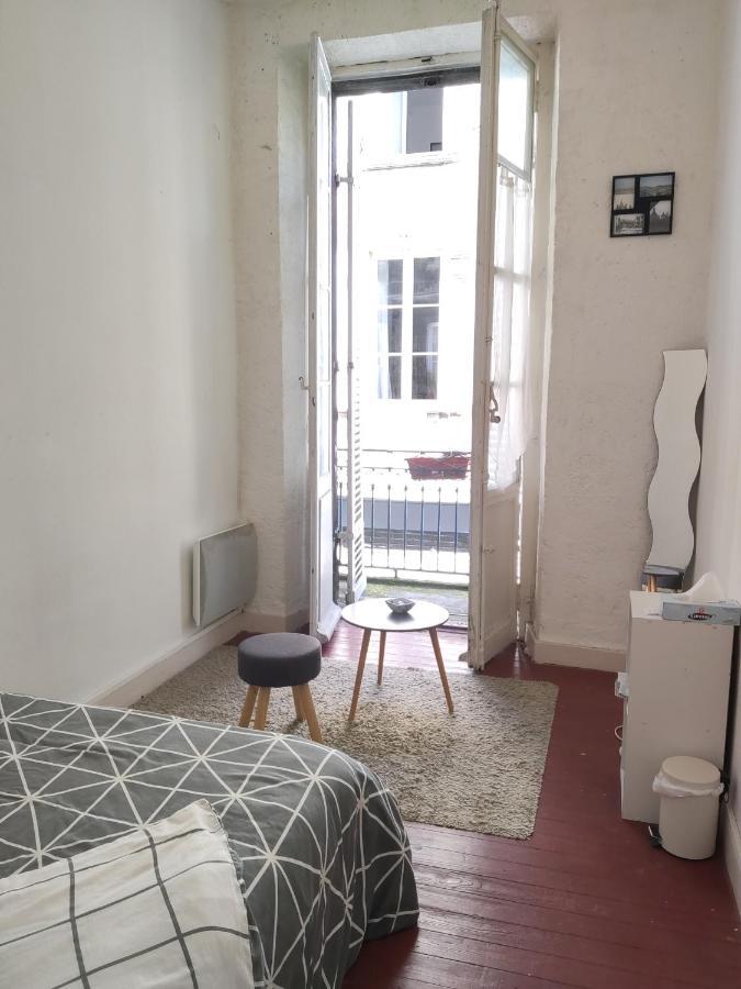 Azur Apartment Bordeaux Exterior photo